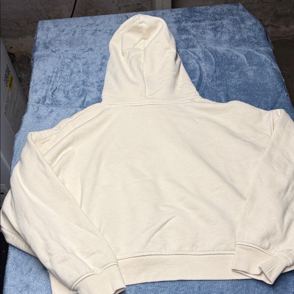 Women's Cream Hooded Pullover Sweater - Cozy Everyday Layer crop - Picture 4 of 4